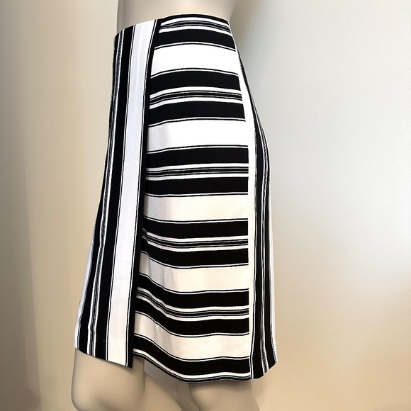 Simons Icone black & white skirt - Picture 4 of 10